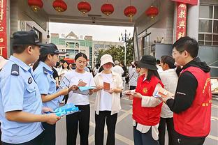 希勒评本轮英超最佳阵：范迪克领衔，哈弗茨、孙兴慜、帕尔默在列